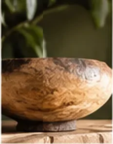 Coupe tournée dans une loupe de bois